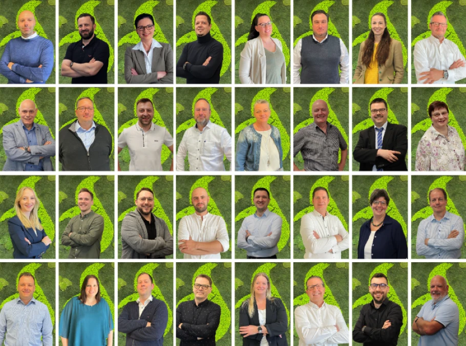 Unser Team Collage einer Gruppe lächelnder Menschen