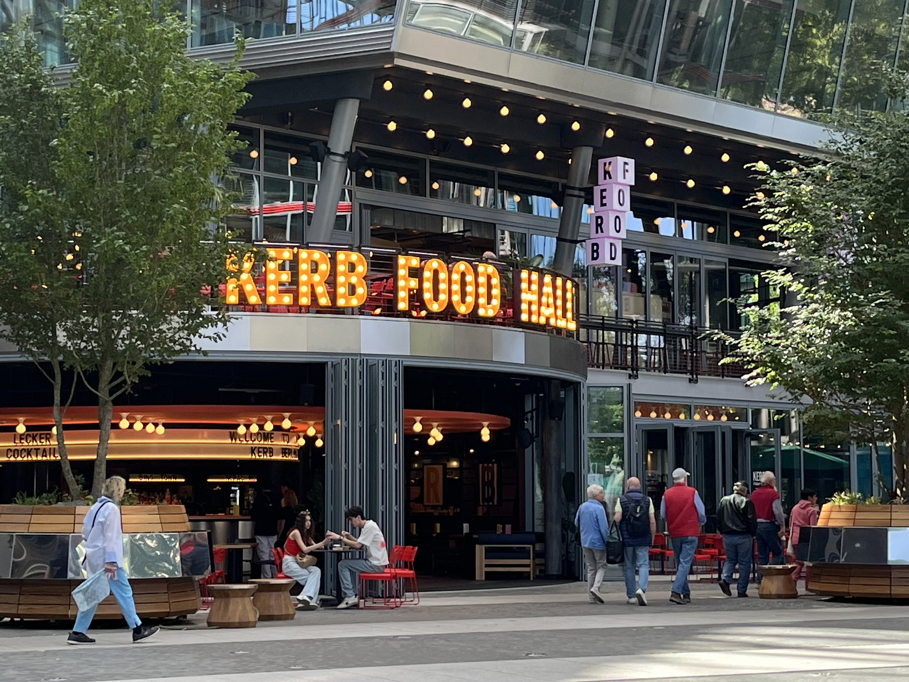 Büchertipps für den Sommer The Kerb, Berlin